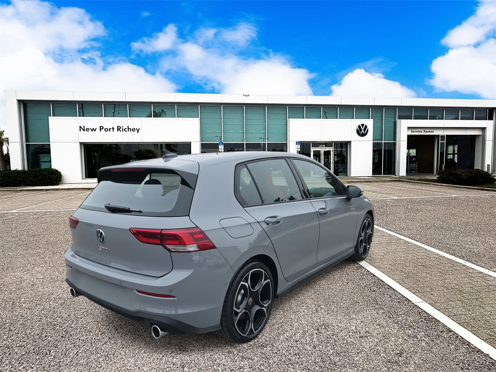 Thumbnail: 2026 Volkswagen Golf - 8