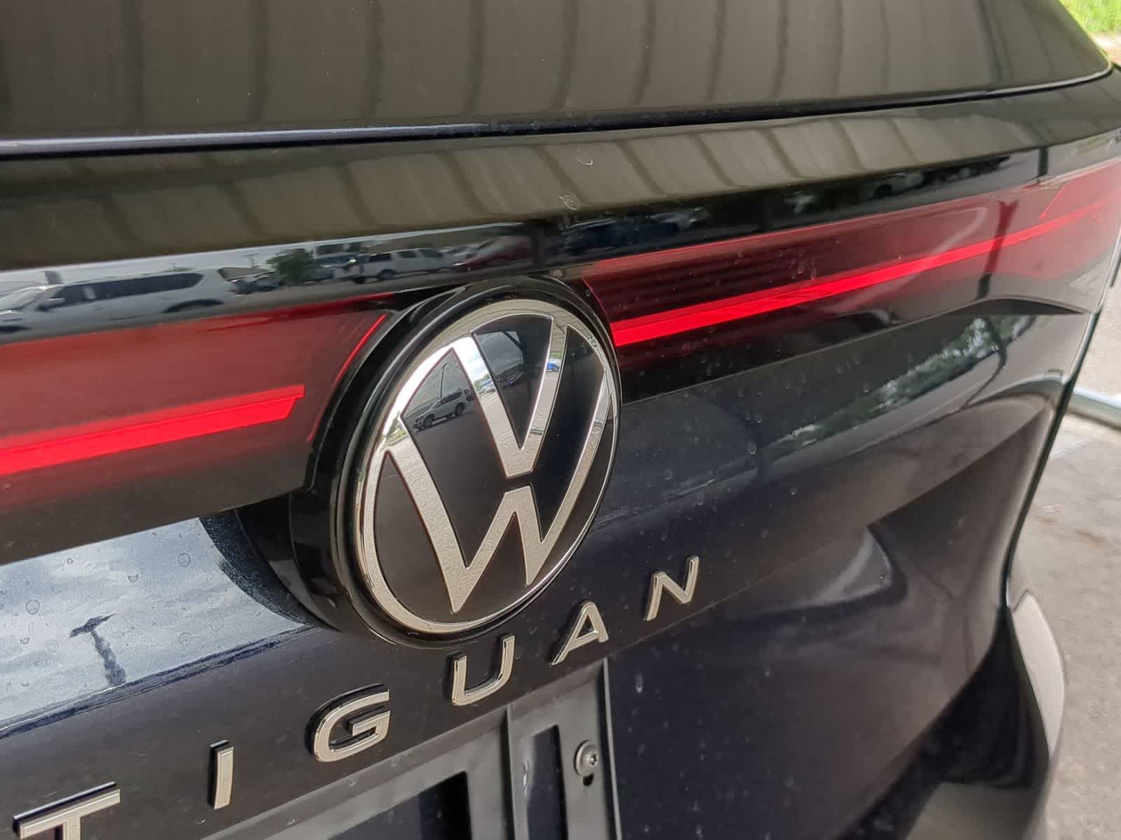 Thumbnail: 2025 Volkswagen Tiguan - 12