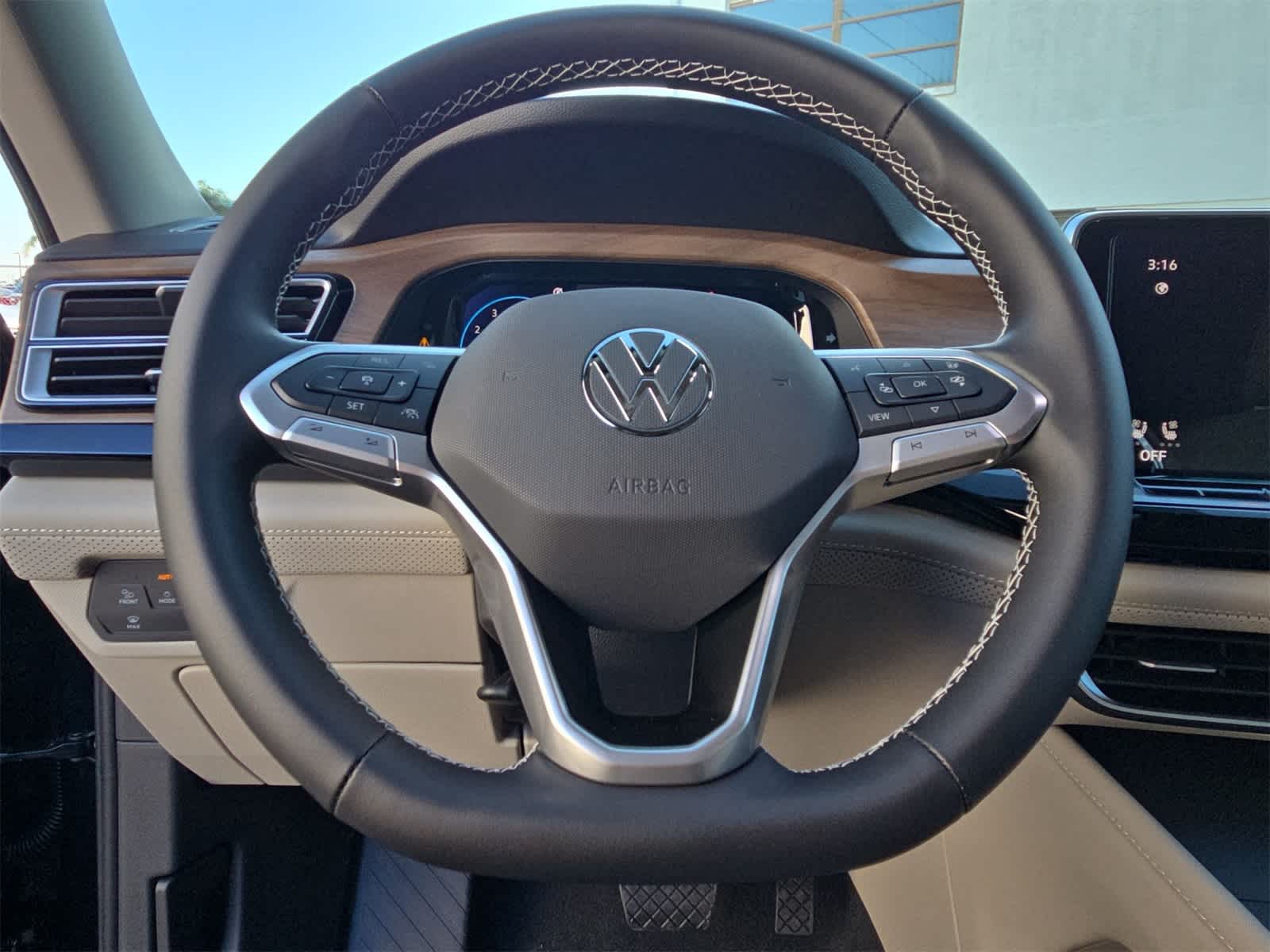 Thumbnail: 2026 Volkswagen Atlas - 22