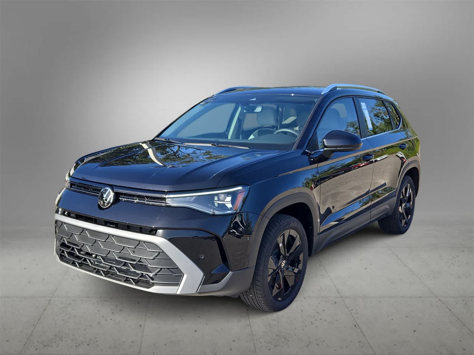 Thumbnail: 2025 Volkswagen Taos - 4