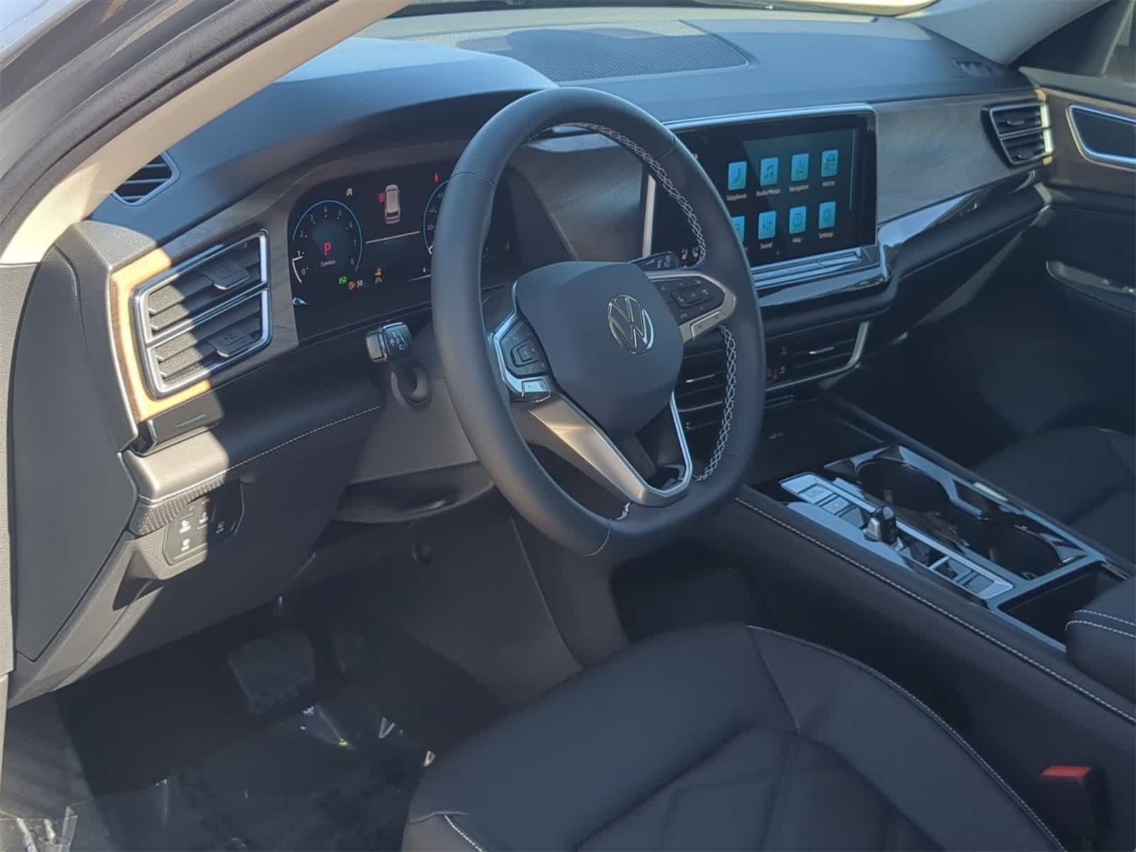 Thumbnail: 2026 Volkswagen Atlas - 10