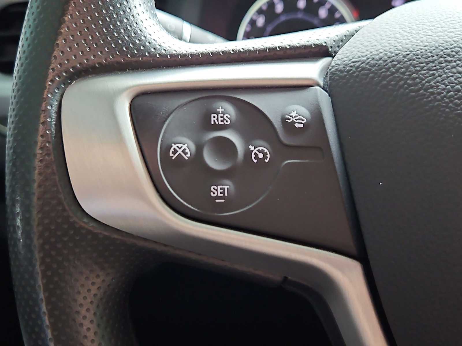 Thumbnail: 2023 GMC Acadia - 24