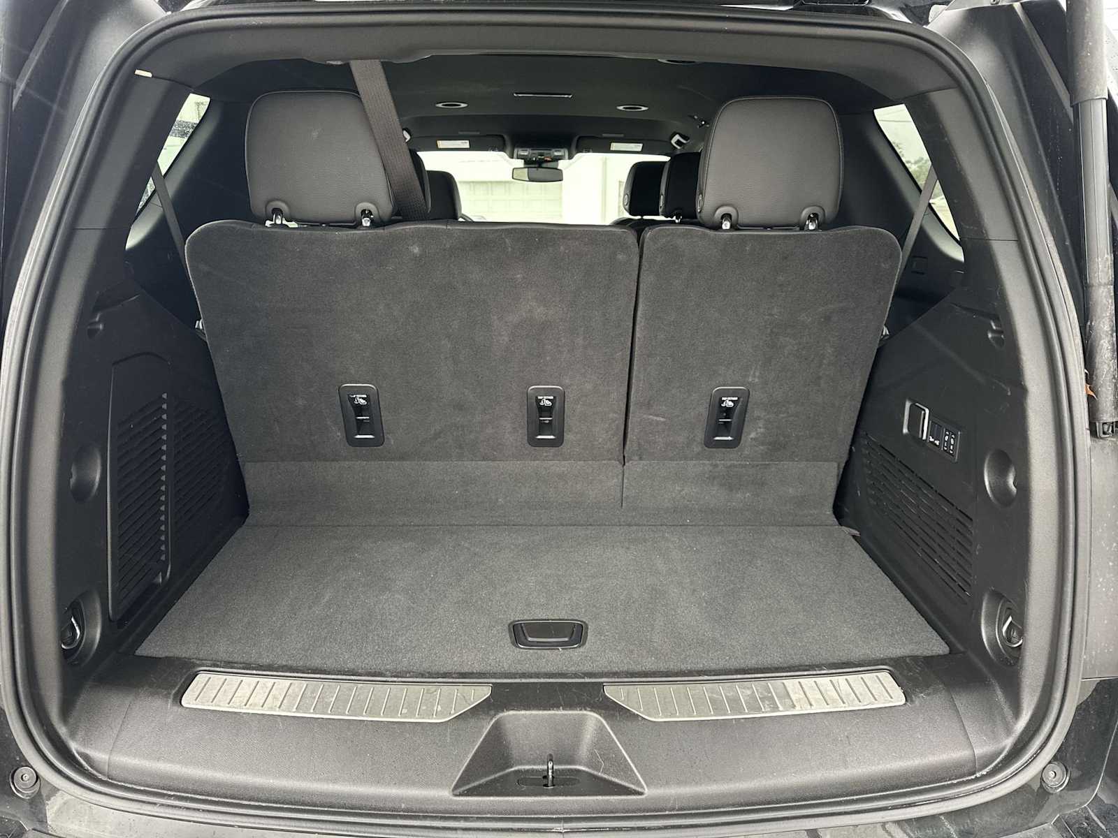 Thumbnail: 2025 GMC Yukon - 27