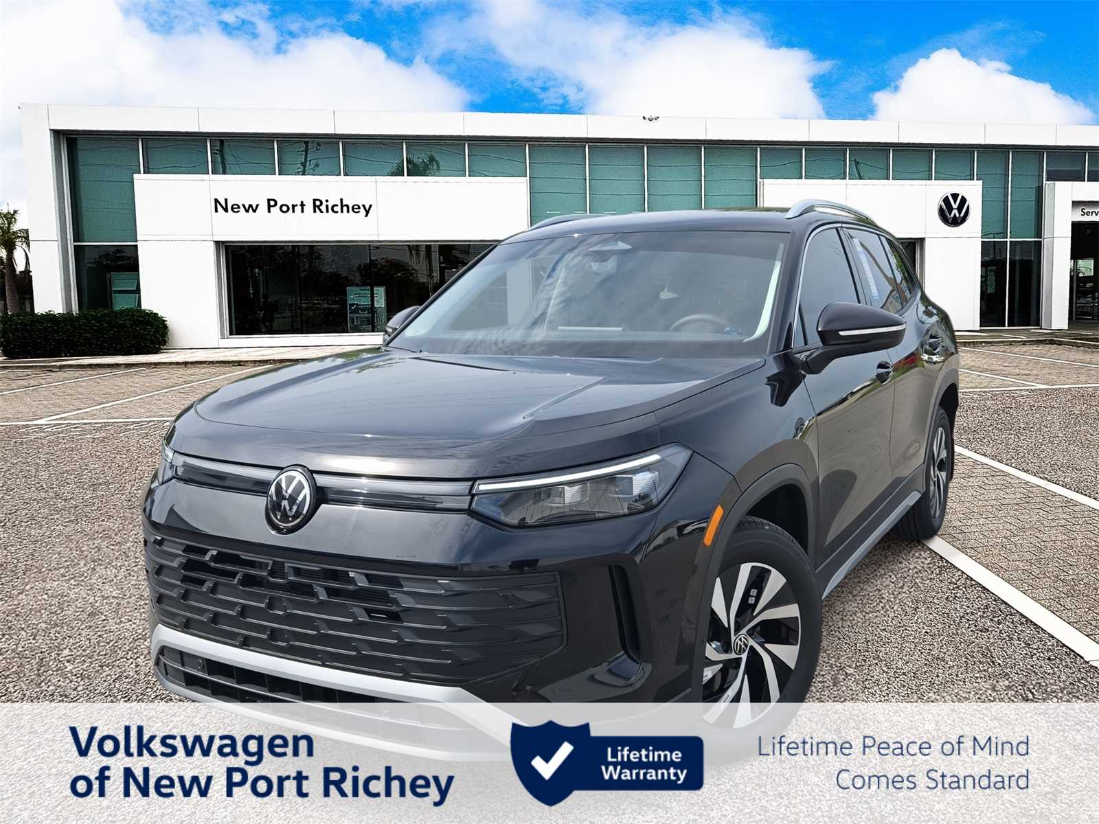 Thumbnail: 2025 Volkswagen Tiguan - 1