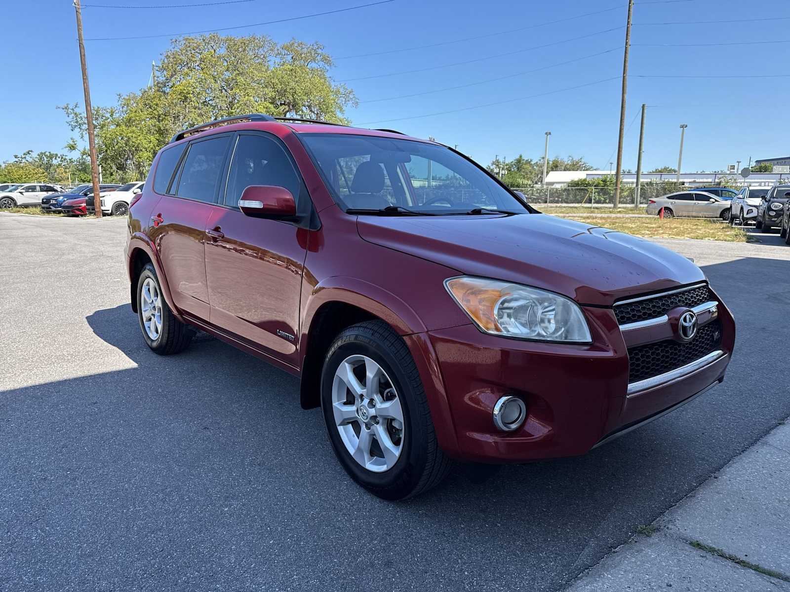 Thumbnail: 2011 Toyota RAV4 - 8