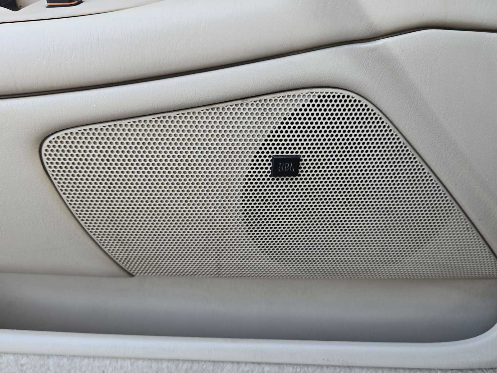 Thumbnail: 2002 Toyota Camry Solara - 23