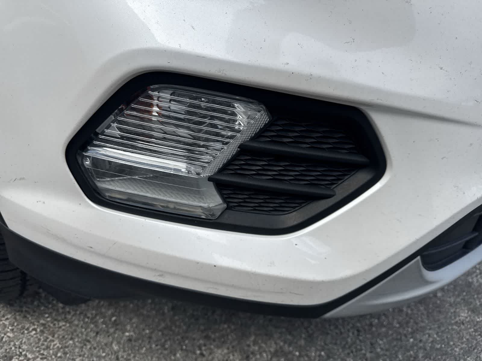Thumbnail: 2017 Ford Escape - 25