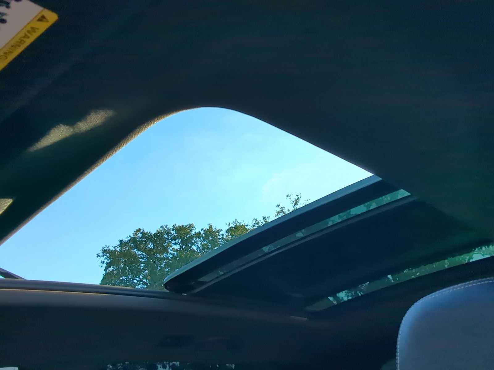 Thumbnail: 2022 Volkswagen Atlas - 20