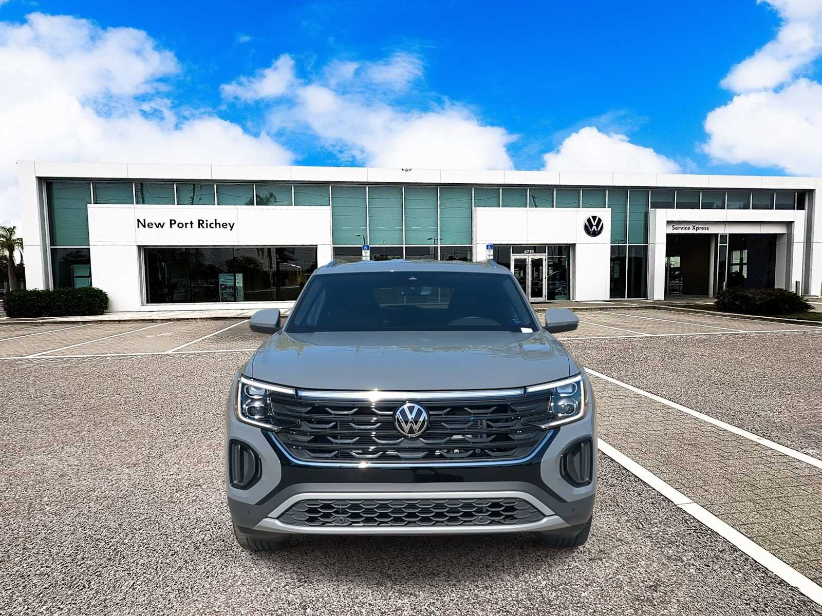 Thumbnail: 2025 Volkswagen Atlas - 3