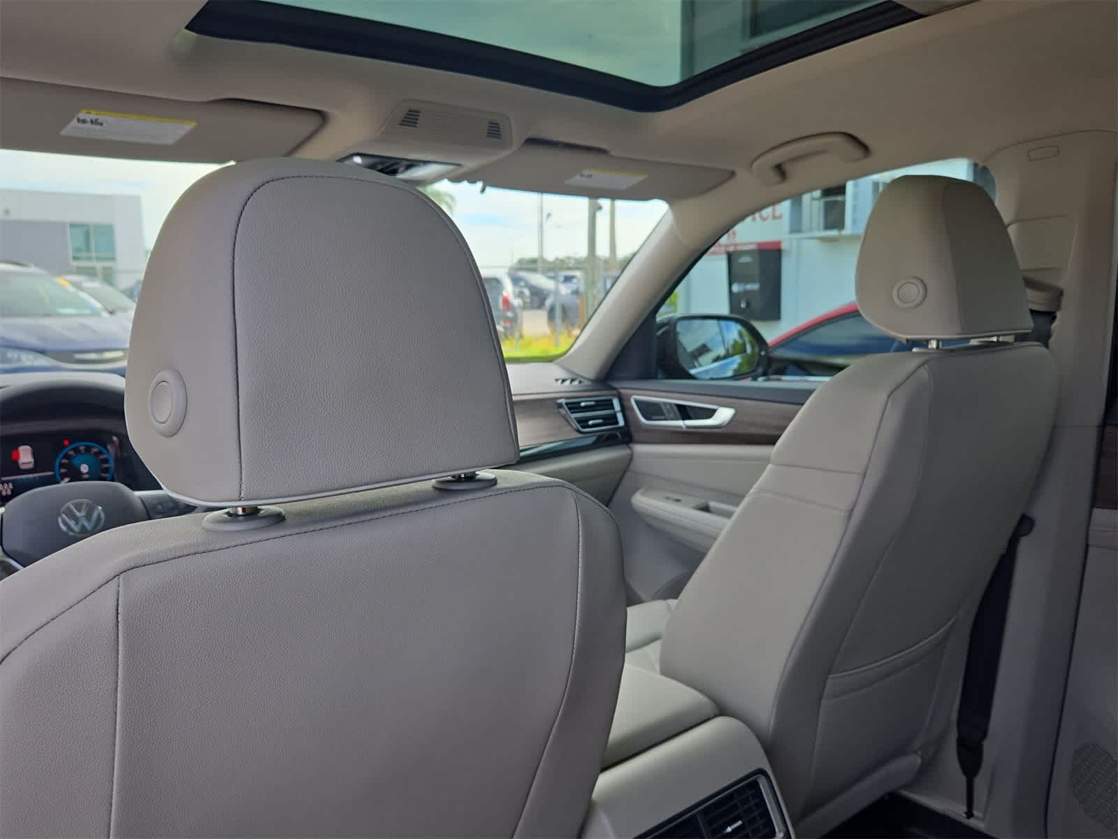 Thumbnail: 2026 Volkswagen Atlas - 19