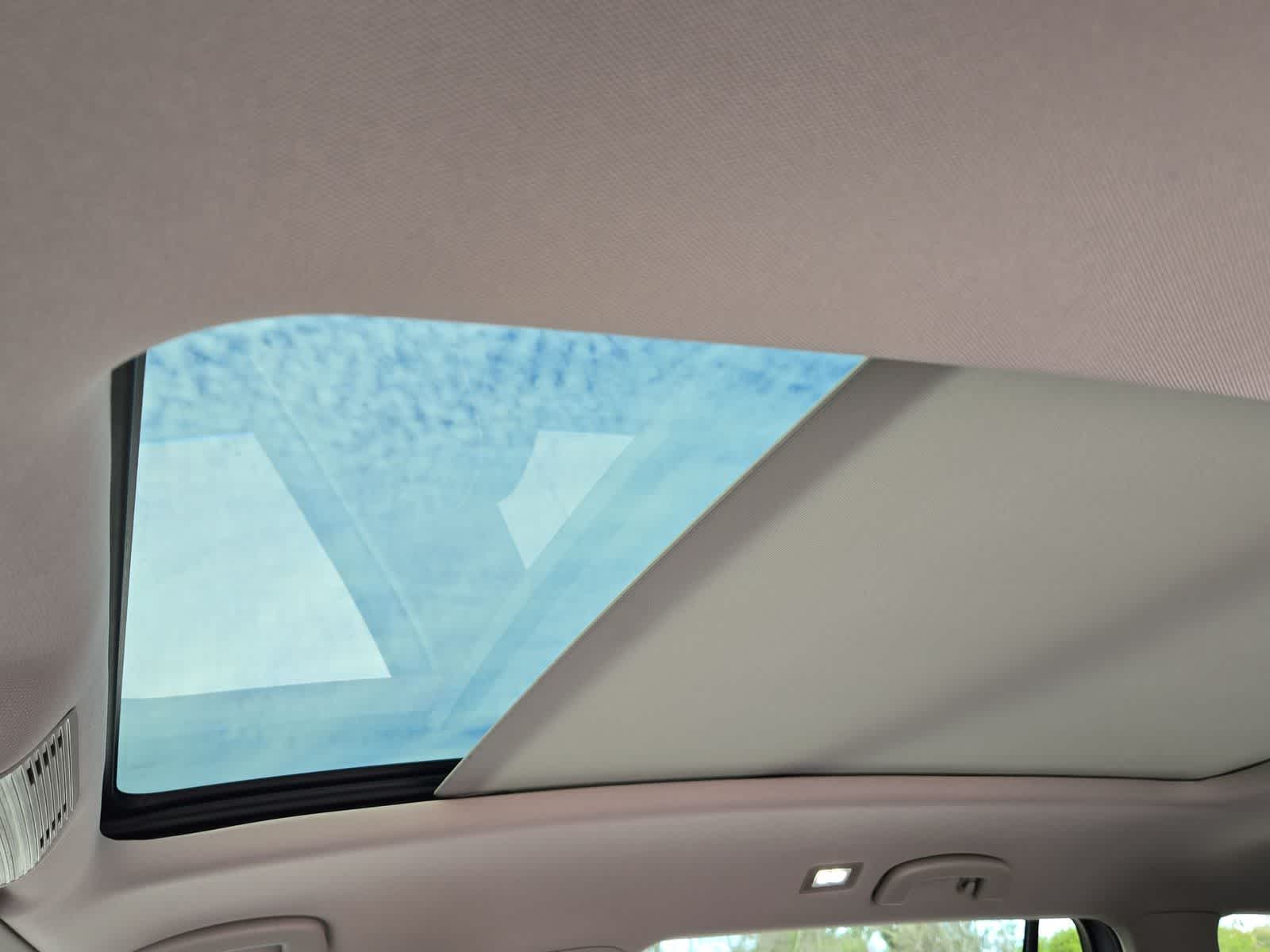 Thumbnail: 2026 Volkswagen Atlas - 26