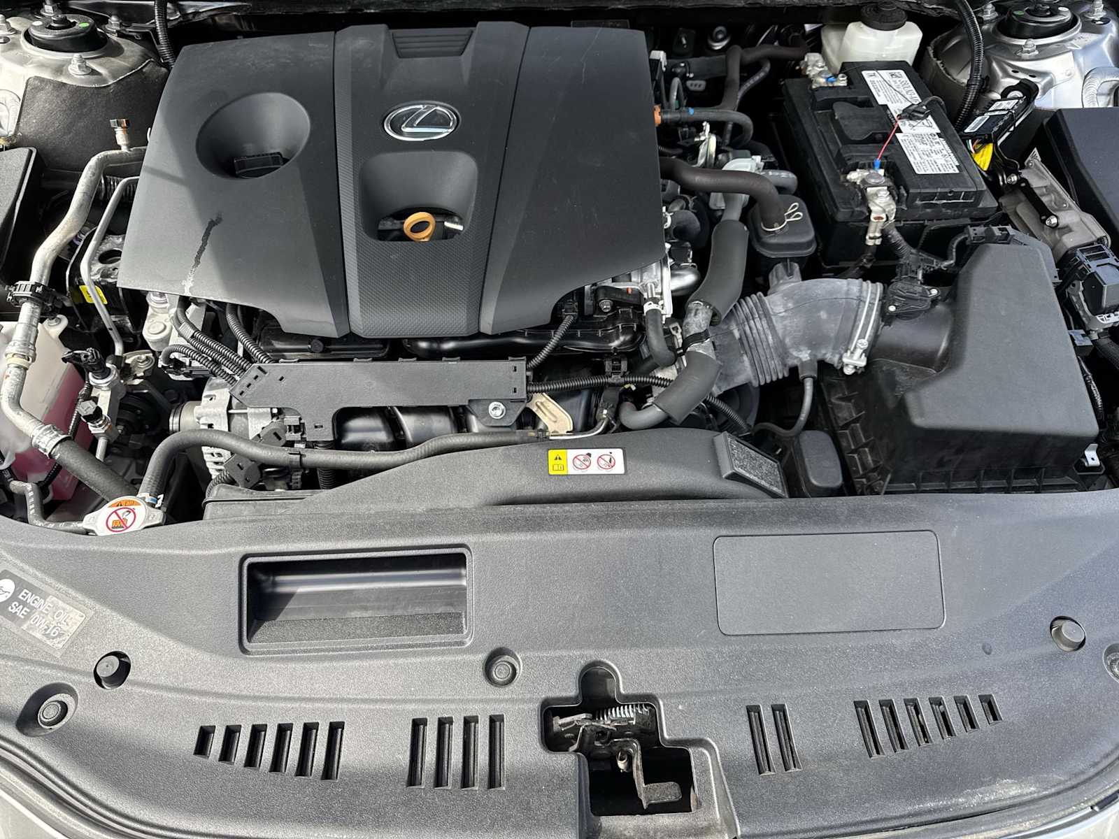 Thumbnail: 2021 Lexus ES - 13