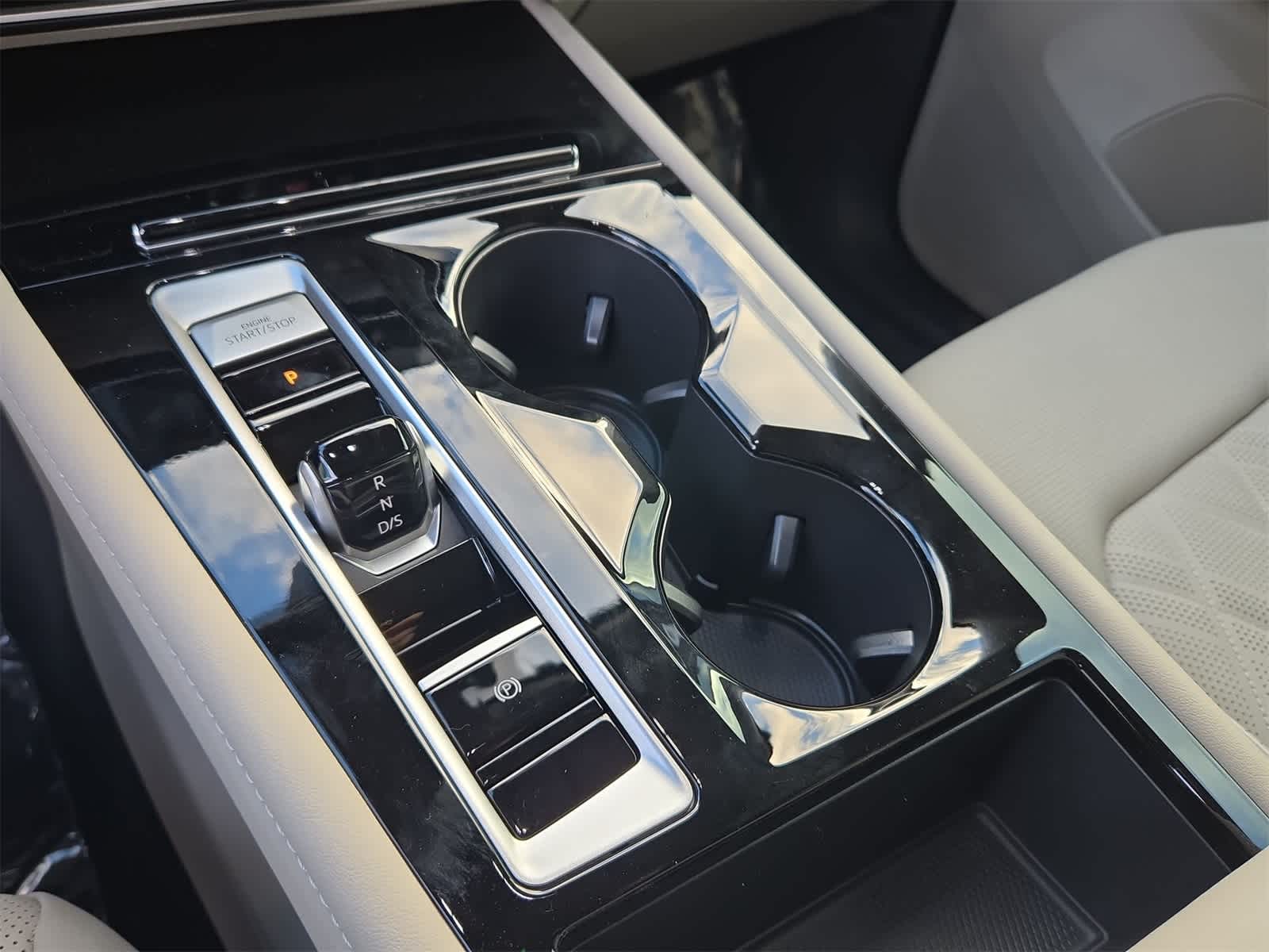 Thumbnail: 2026 Volkswagen Atlas - 30