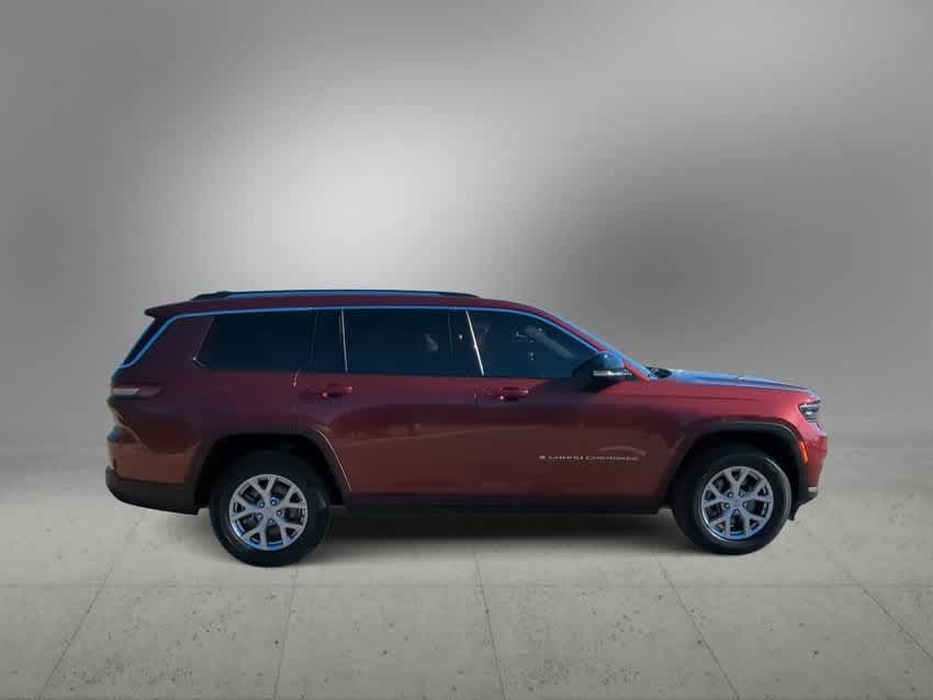 Thumbnail: 2022 Jeep Grand Cherokee - 9