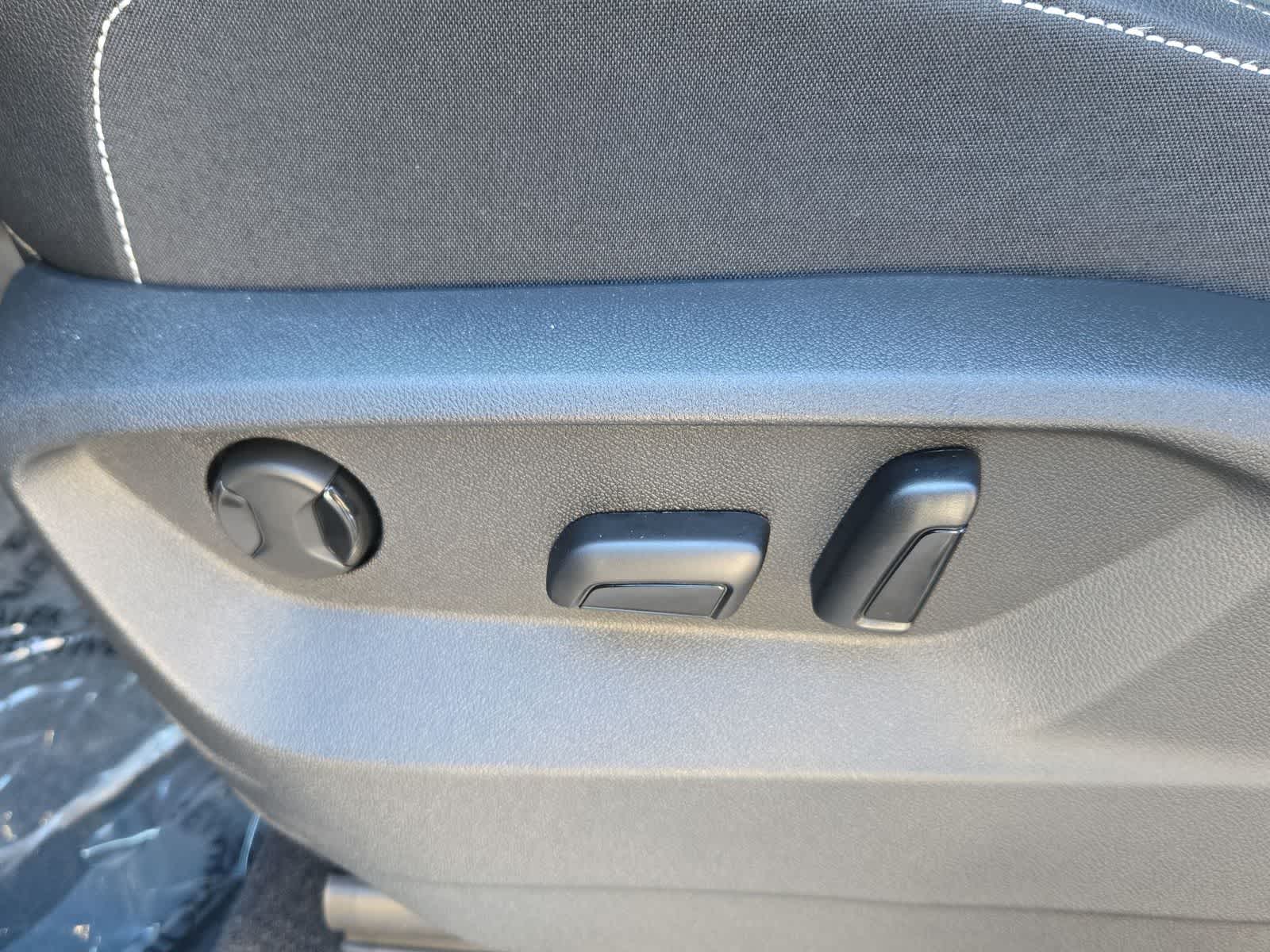 Thumbnail: 2026 Volkswagen Atlas - 18