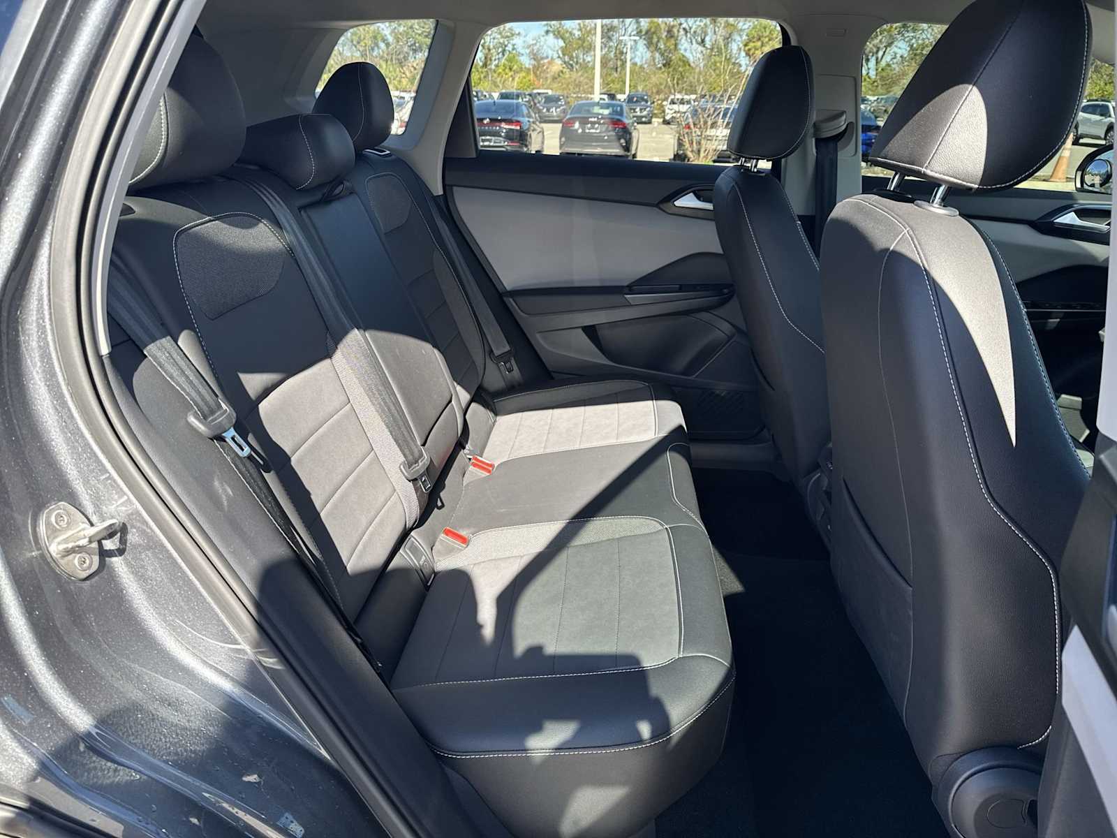 Thumbnail: 2023 Volkswagen Taos - 18