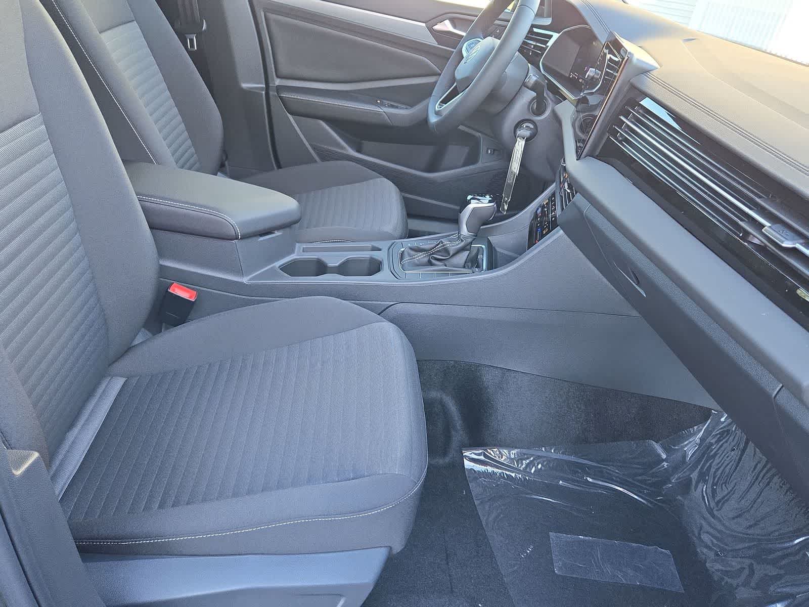 Thumbnail: 2026 Volkswagen Jetta - 20