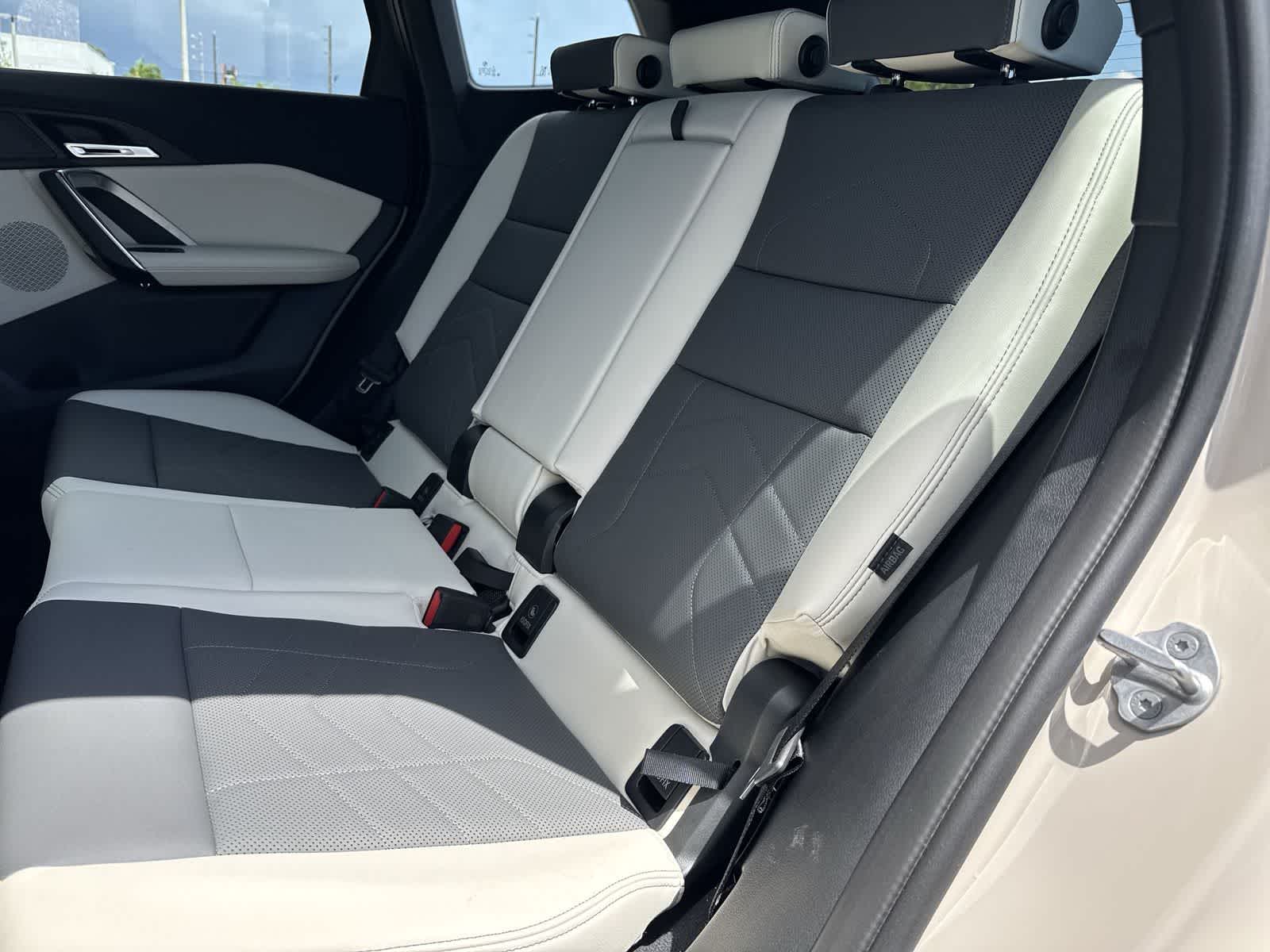 Thumbnail: 2026 BMW X1 - 17