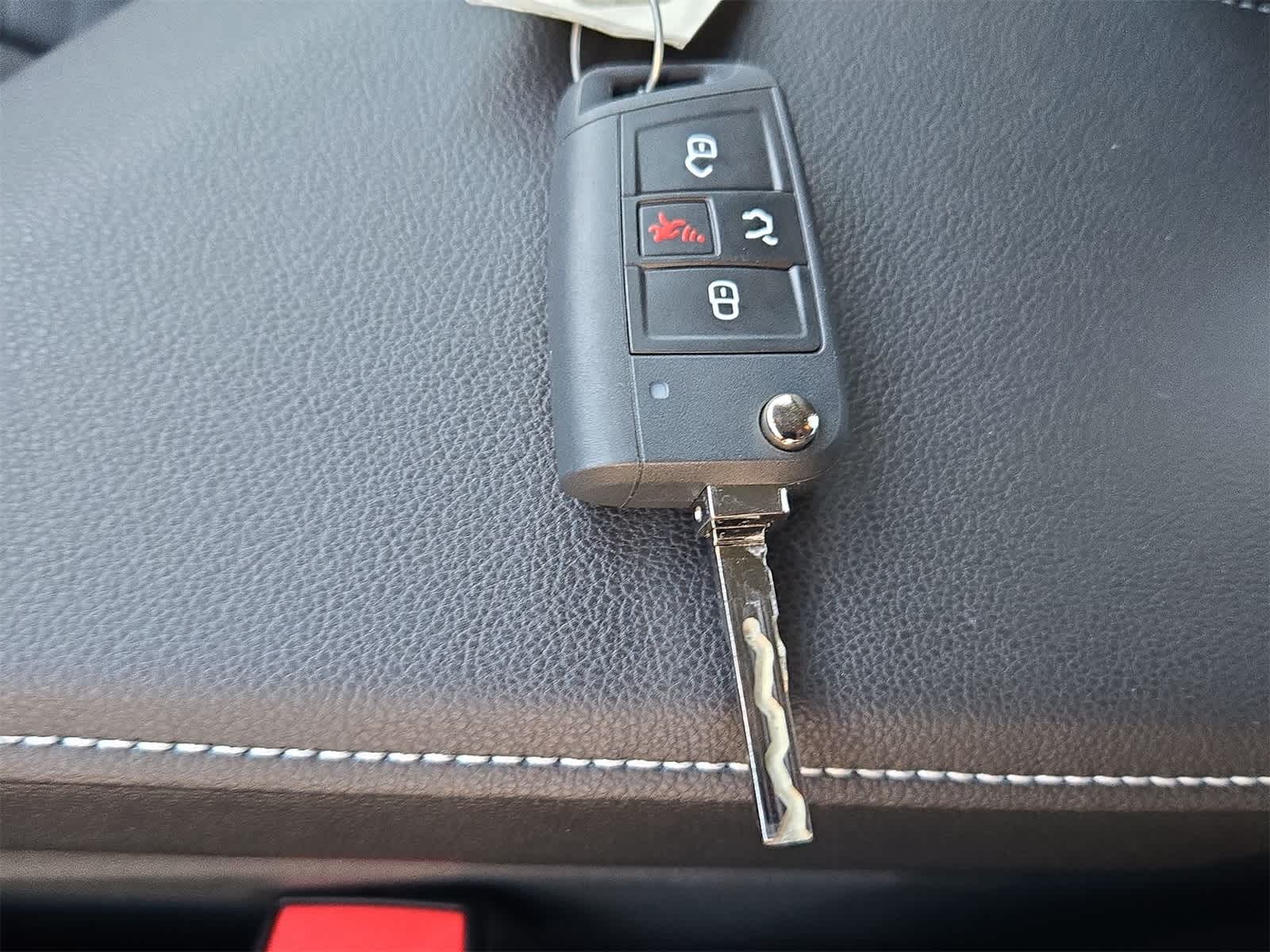 Thumbnail: 2026 Volkswagen Jetta - 32