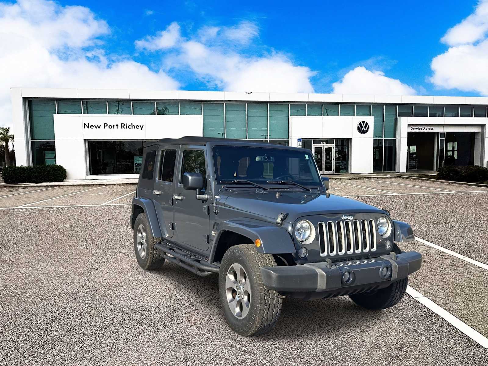 Thumbnail: 2016 Jeep Wrangler - 2