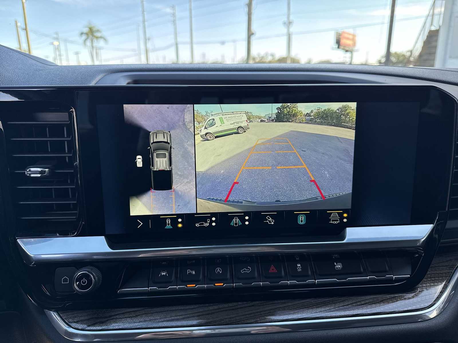 Thumbnail: 2023 Chevrolet Silverado 1500 - 27