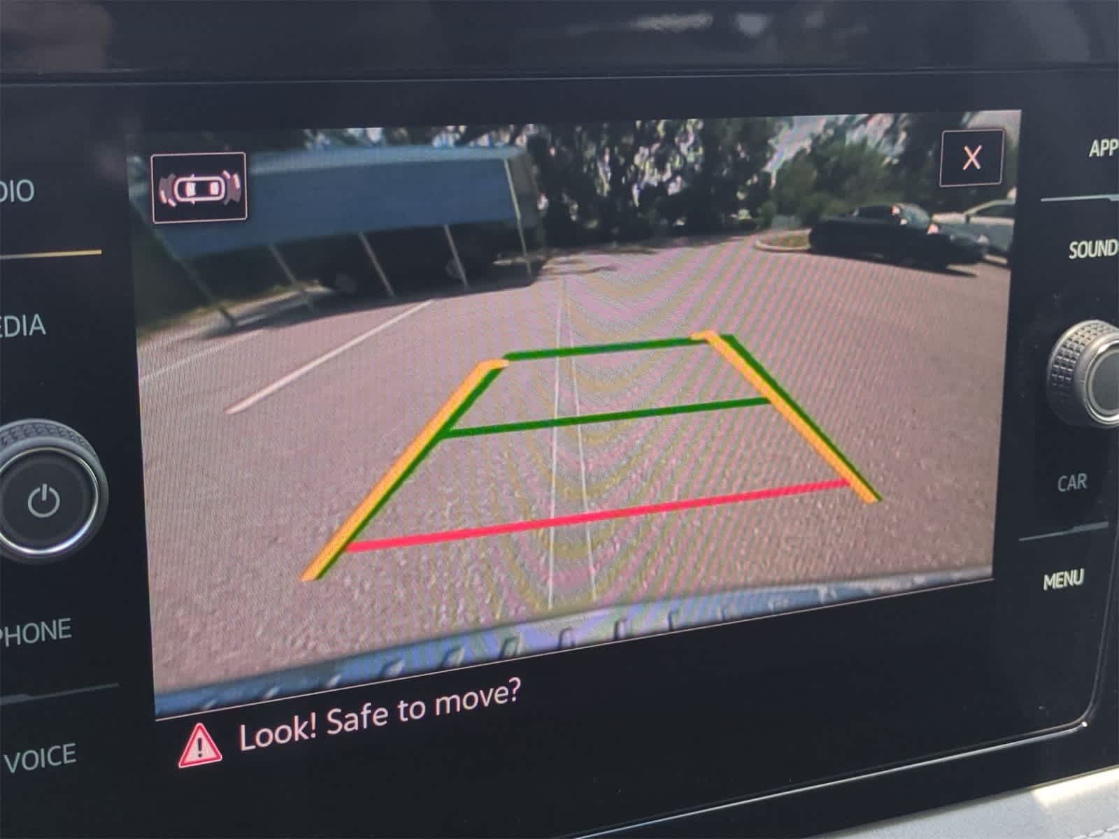 Thumbnail: 2025 Volkswagen Taos - 31