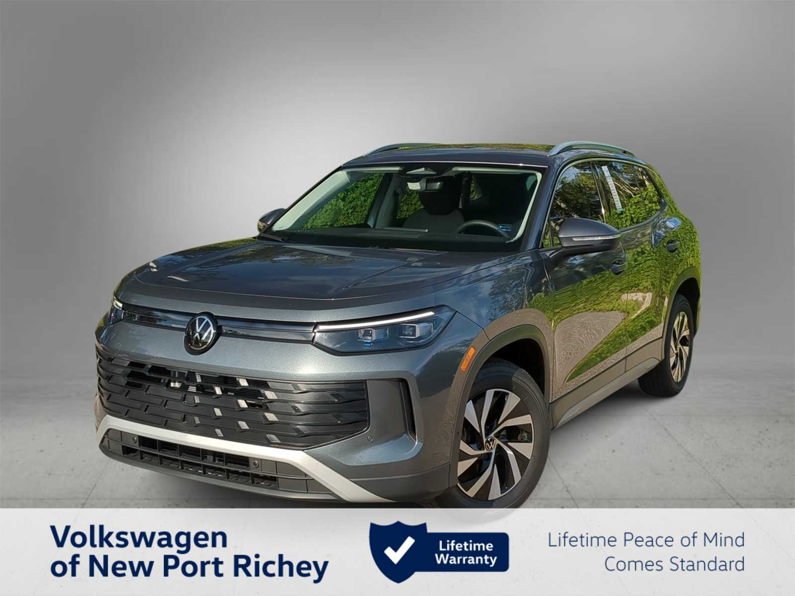 Thumbnail: 2025 Volkswagen Tiguan - 1