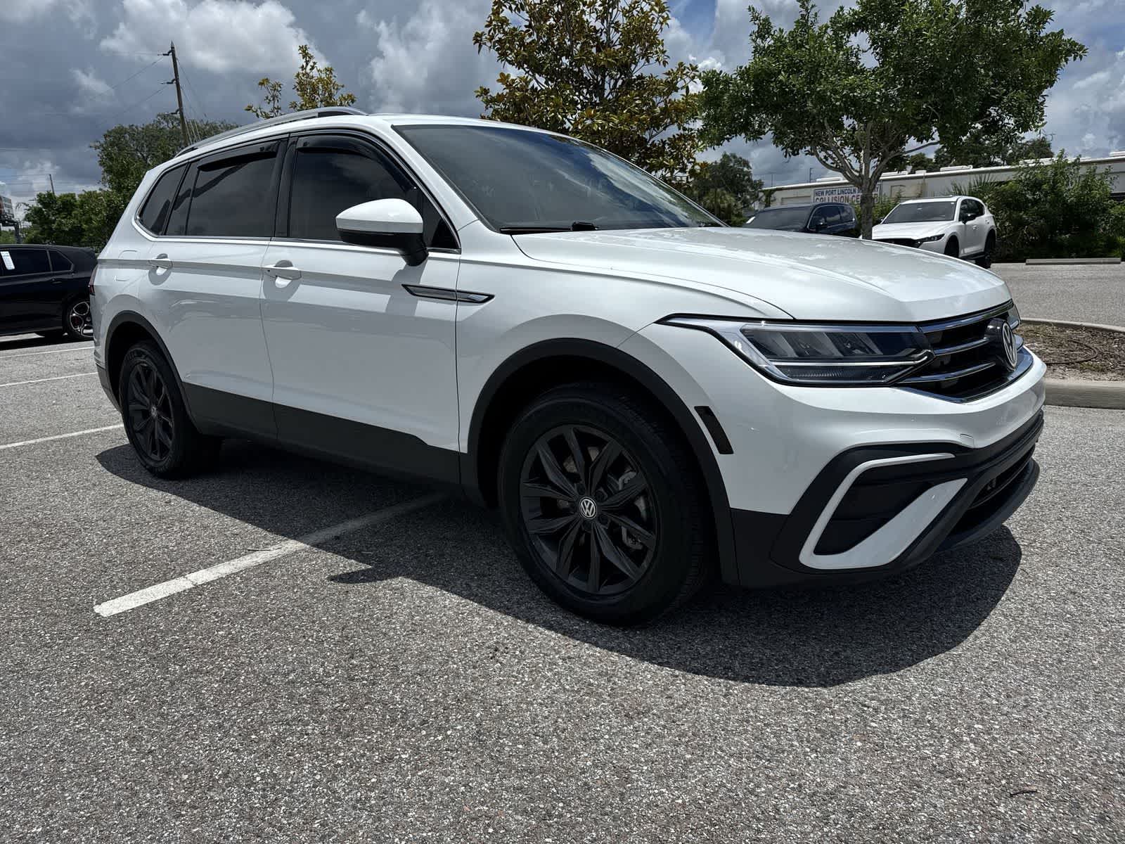 Thumbnail: 2024 Volkswagen Tiguan - 15