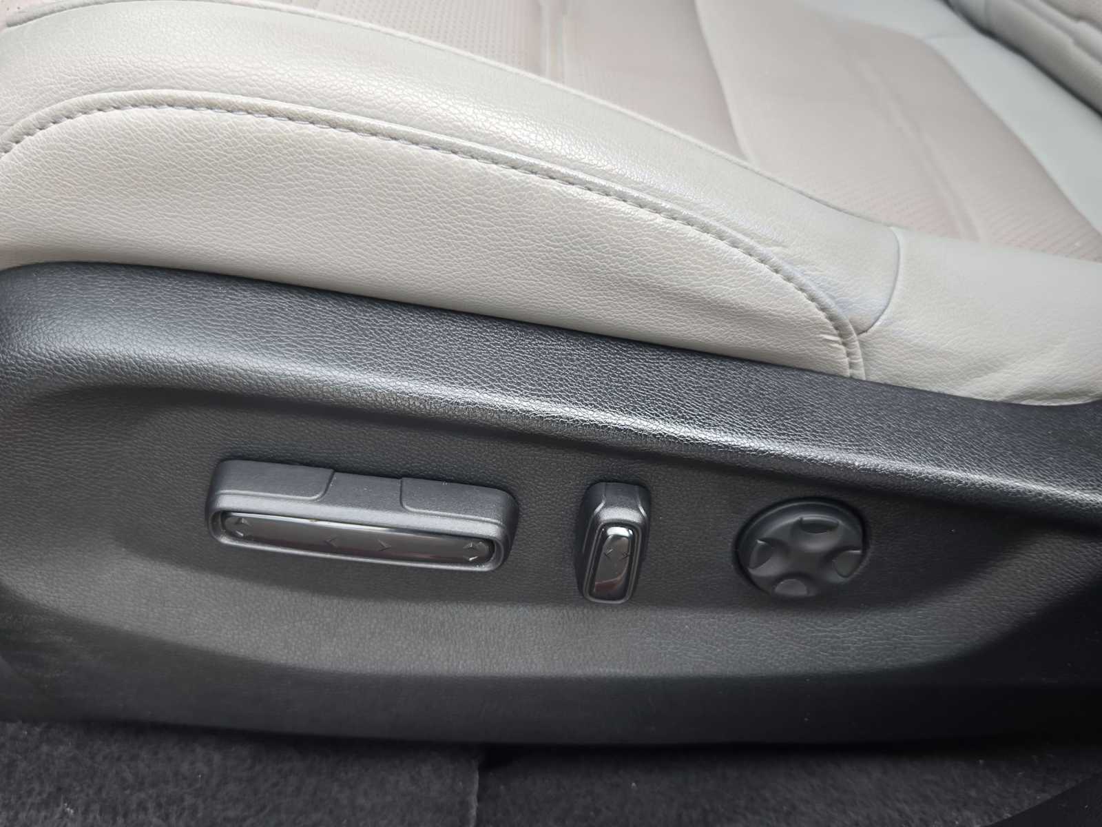 Thumbnail: 2022 Honda CR-V - 17