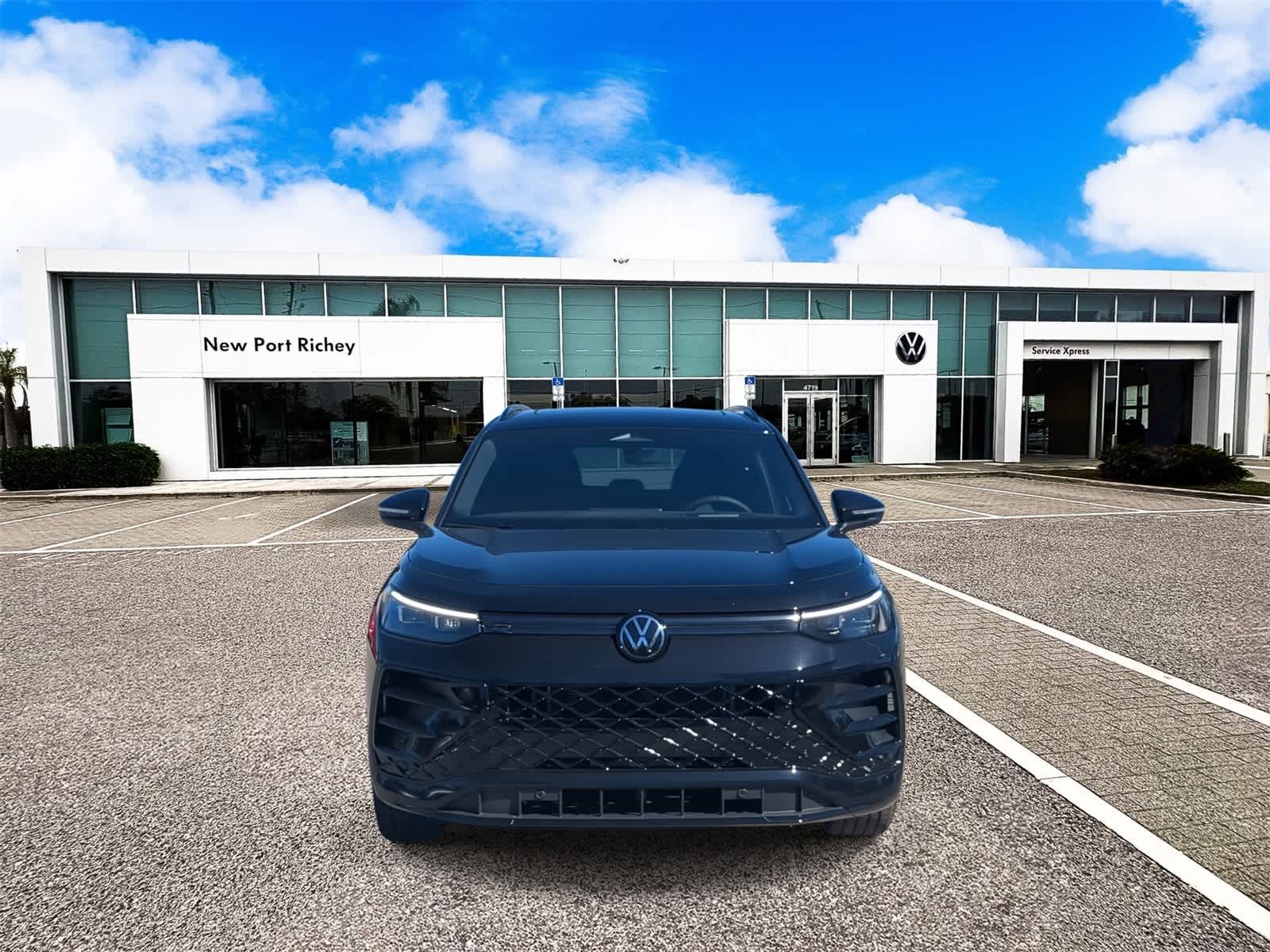 Thumbnail: 2026 Volkswagen Tiguan - 3