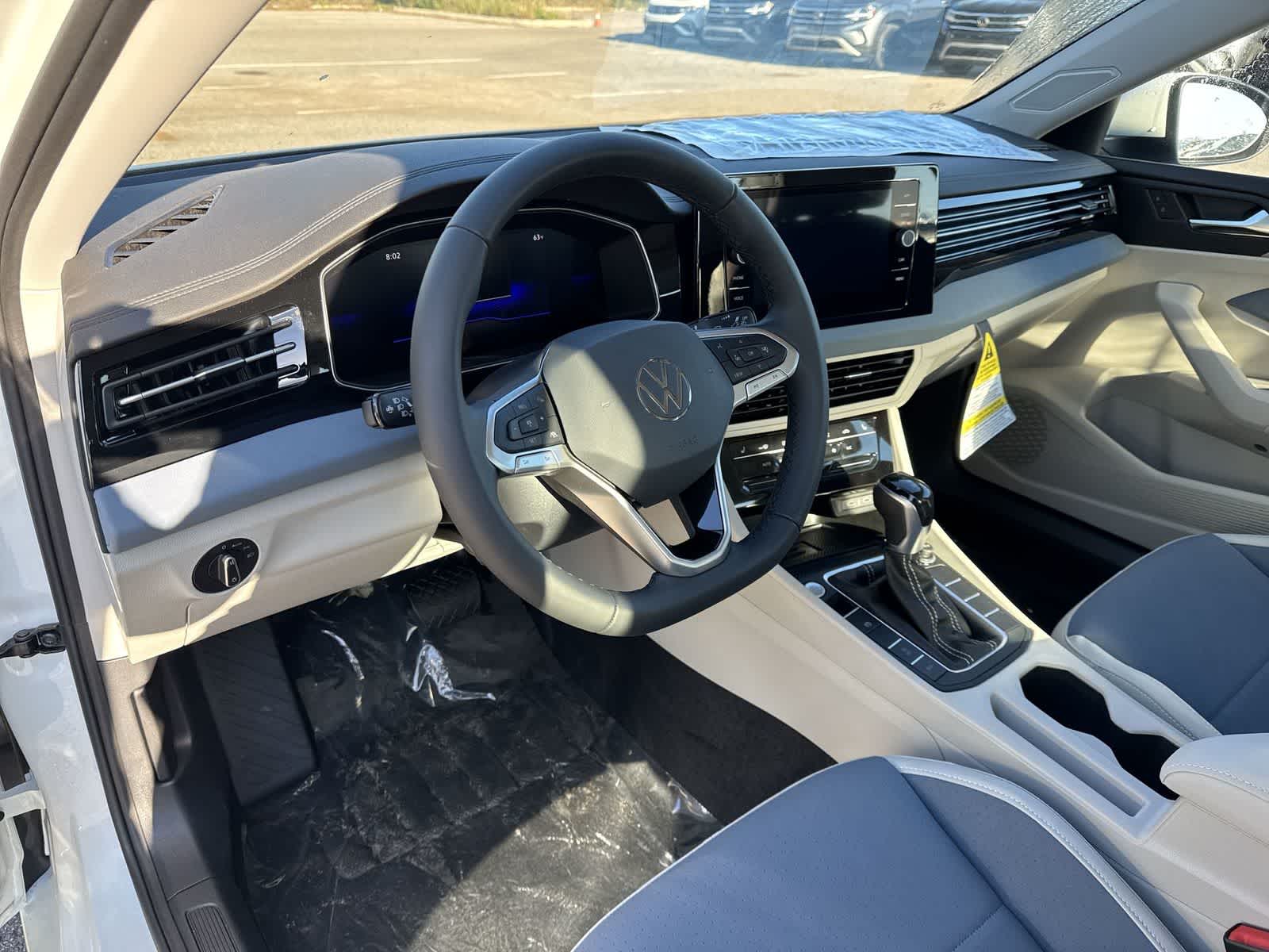 Thumbnail: 2026 Volkswagen Jetta - 2