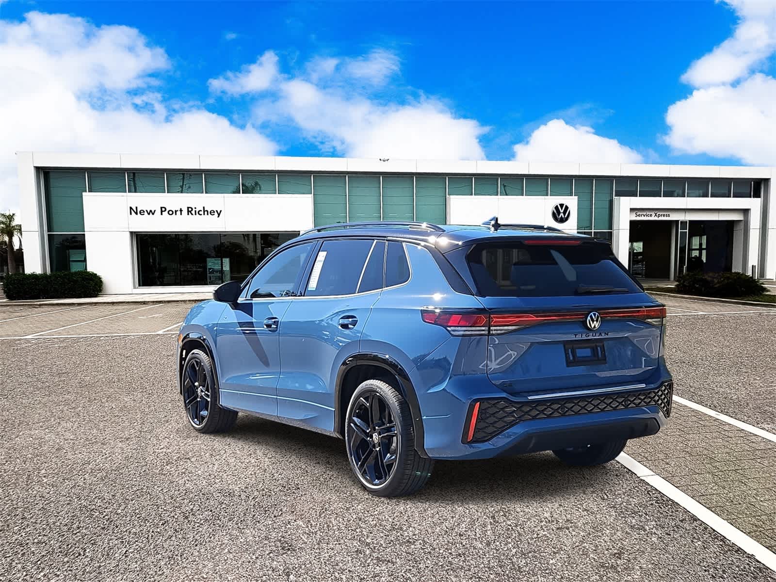 Thumbnail: 2026 Volkswagen Tiguan - 6