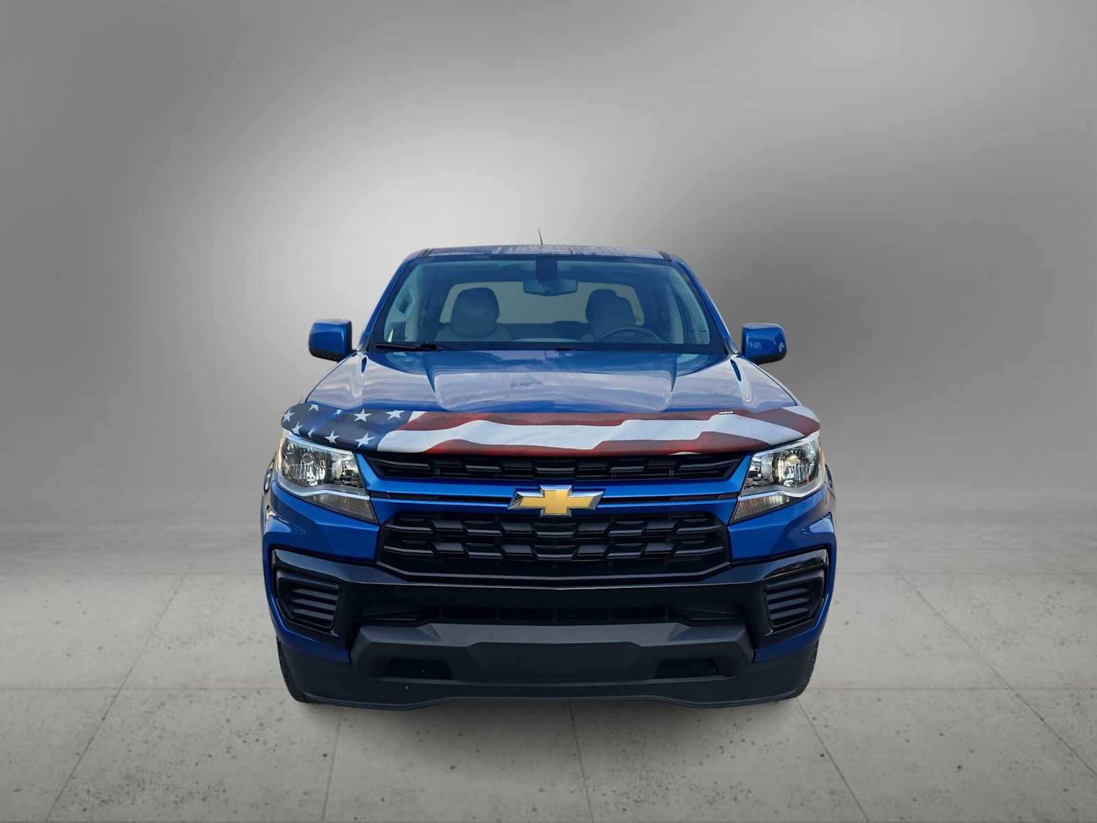 Thumbnail: 2022 Chevrolet Colorado - 3