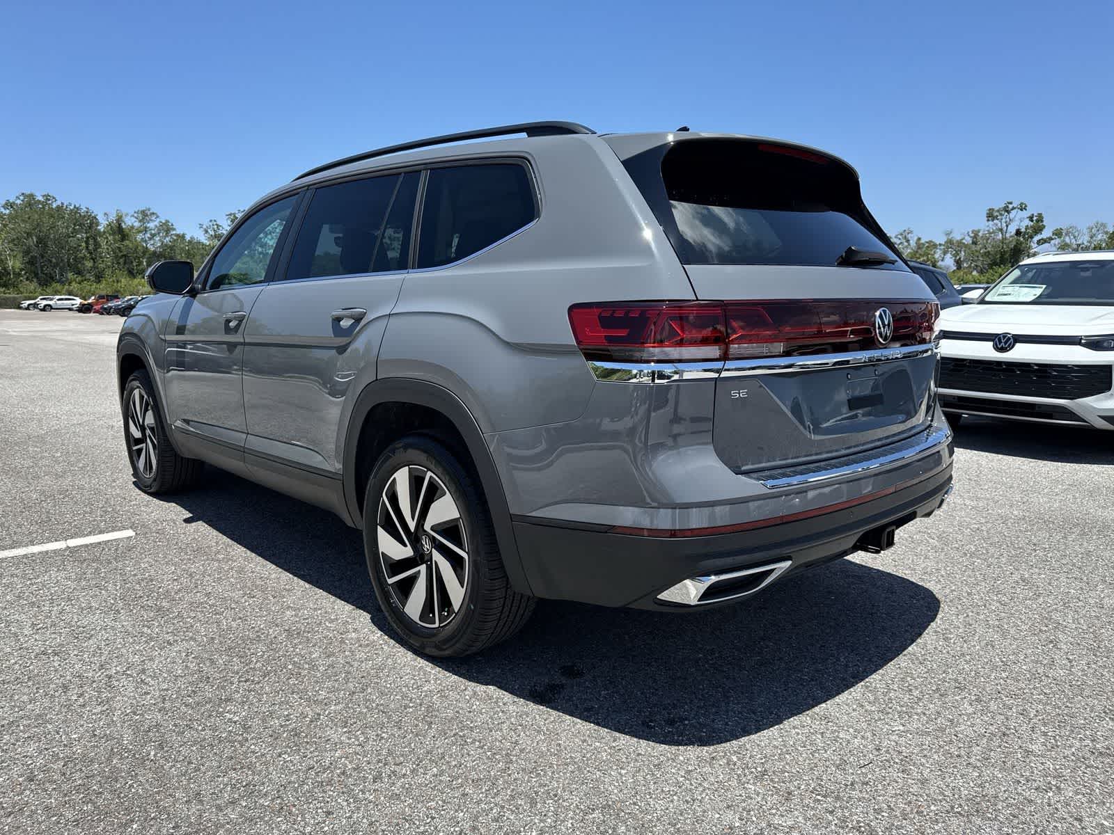 Thumbnail: 2026 Volkswagen Atlas - 4