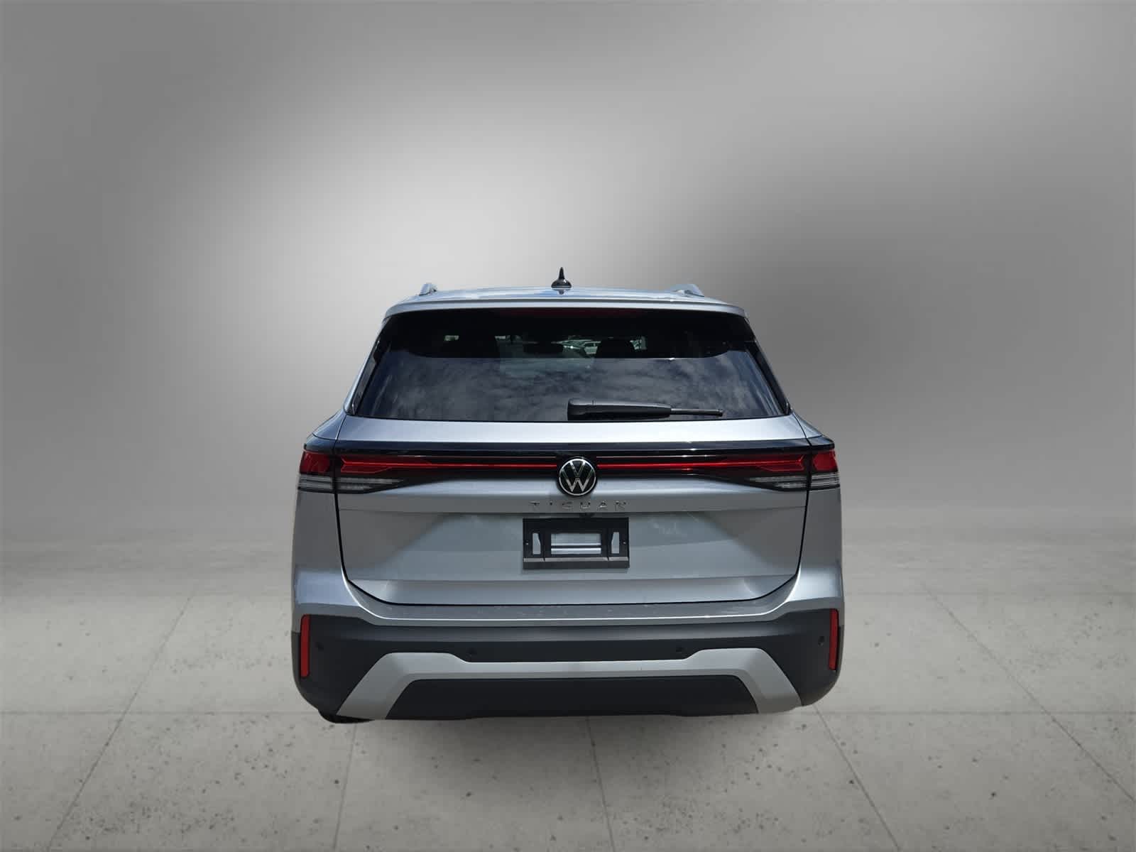 Thumbnail: 2025 Volkswagen Tiguan - 7
