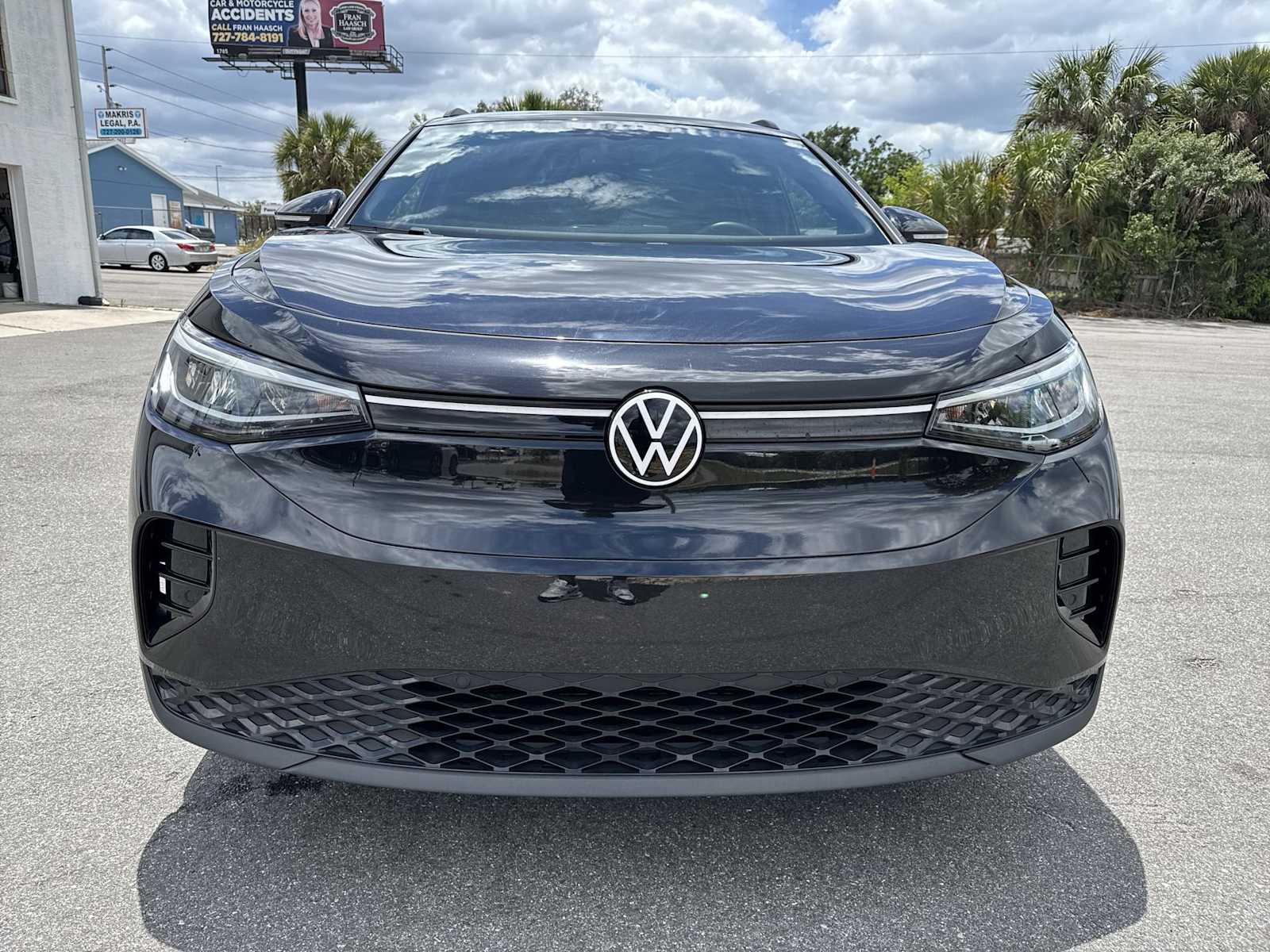 Thumbnail: 2023 Volkswagen ID.4 - 9