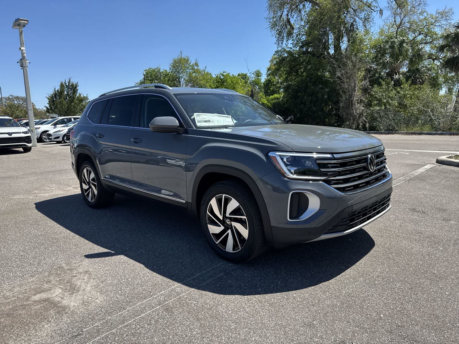 Thumbnail: 2026 Volkswagen Atlas - 8