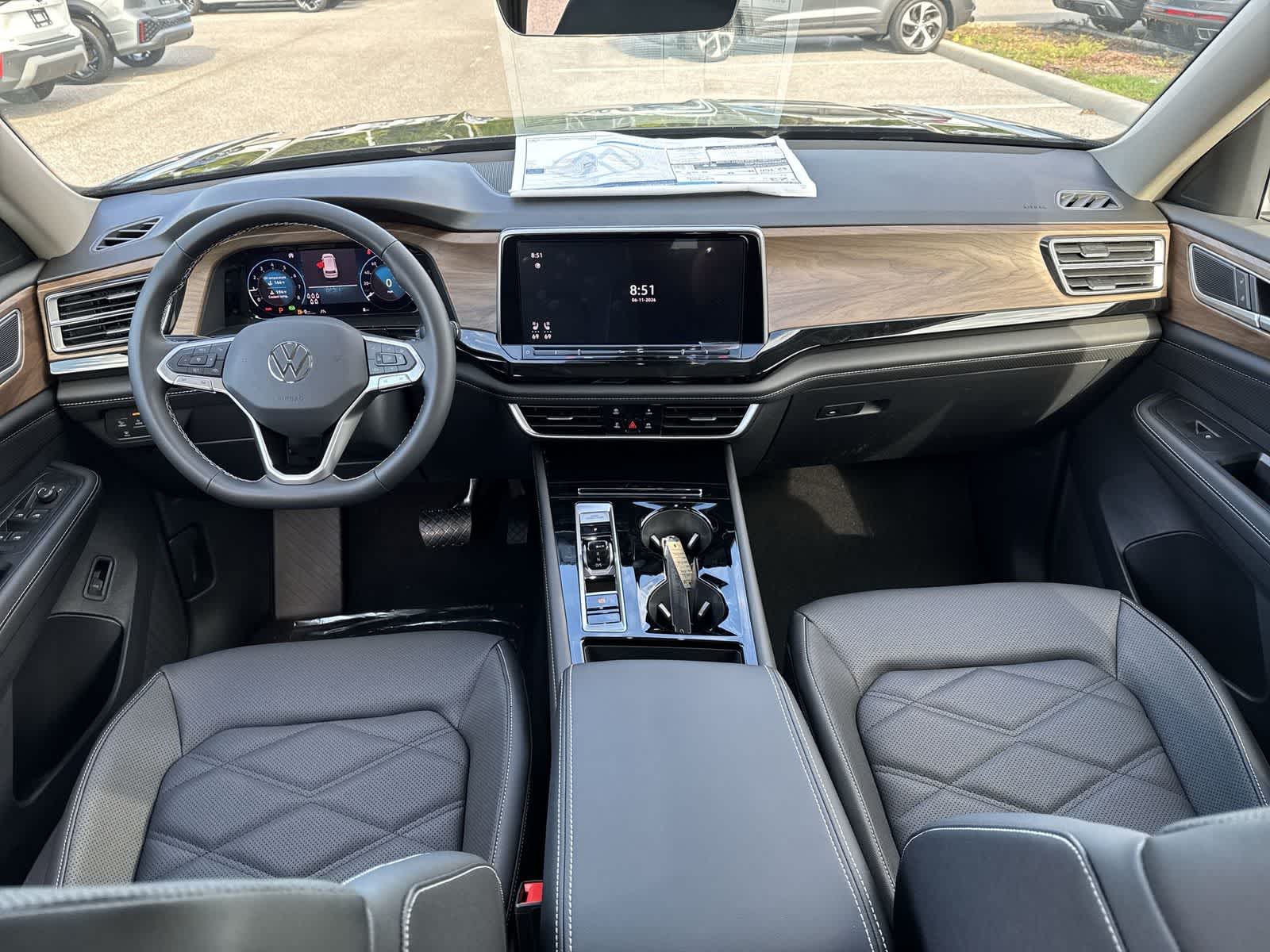 Thumbnail: 2026 Volkswagen Atlas - 14