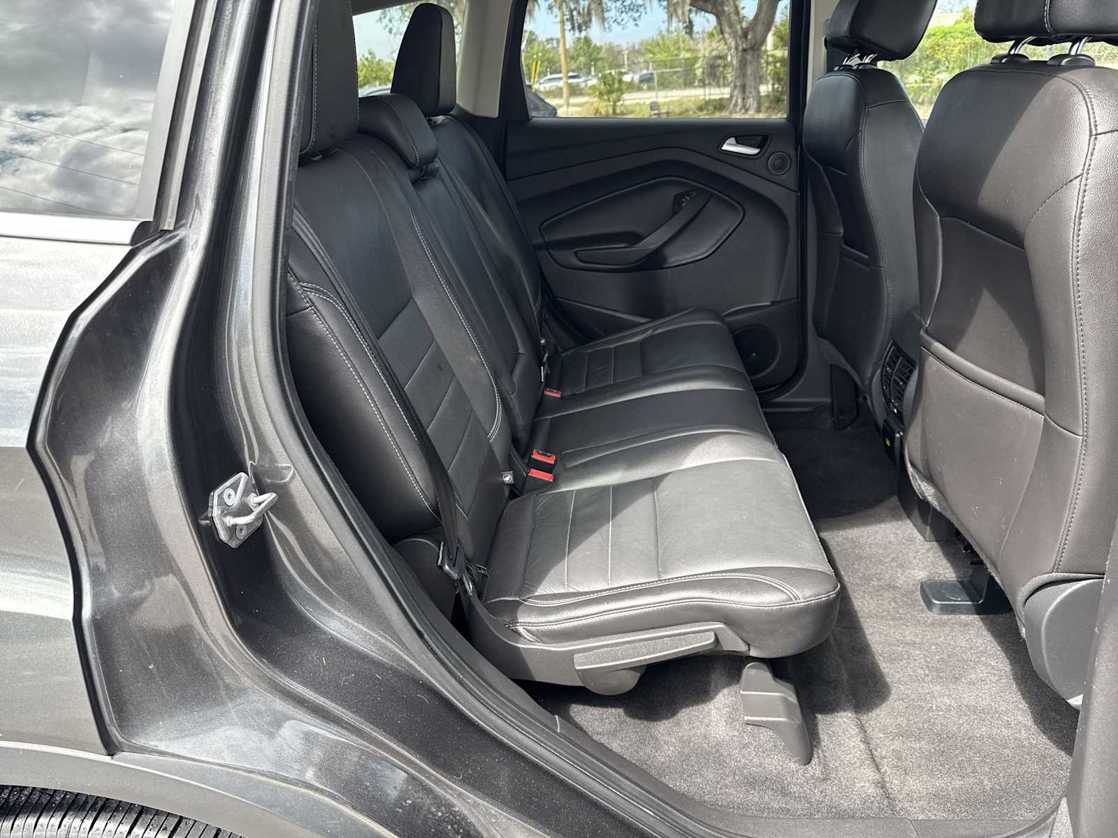 Thumbnail: 2016 Ford Escape - 21