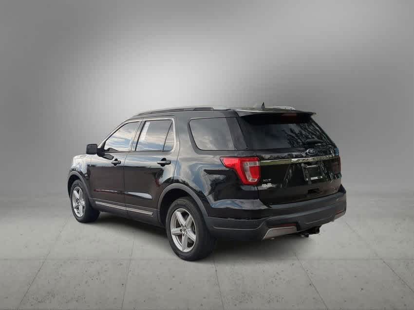 Thumbnail: 2019 Ford Explorer - 6
