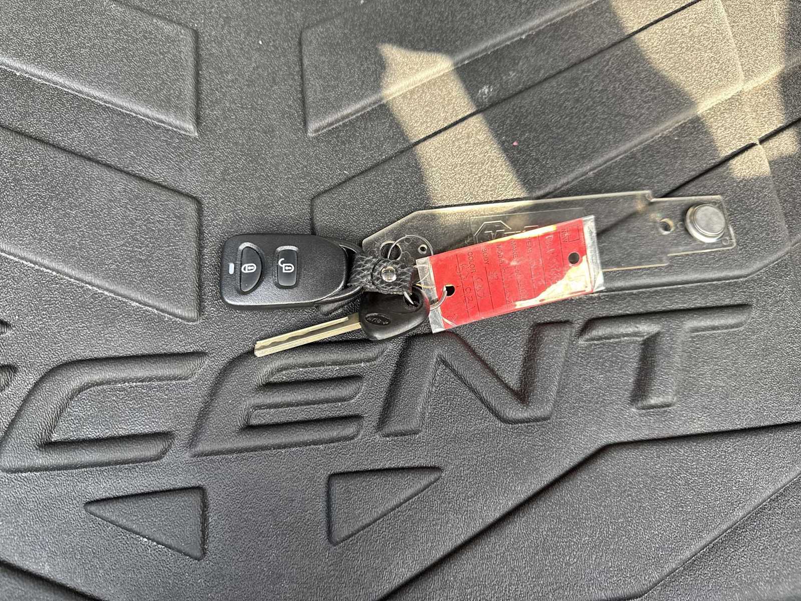 Thumbnail: 2013 Hyundai Accent - 32