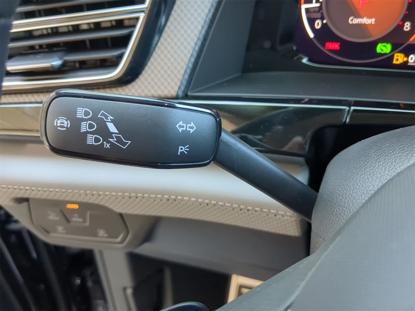 Thumbnail: 2025 Volkswagen Atlas - 25