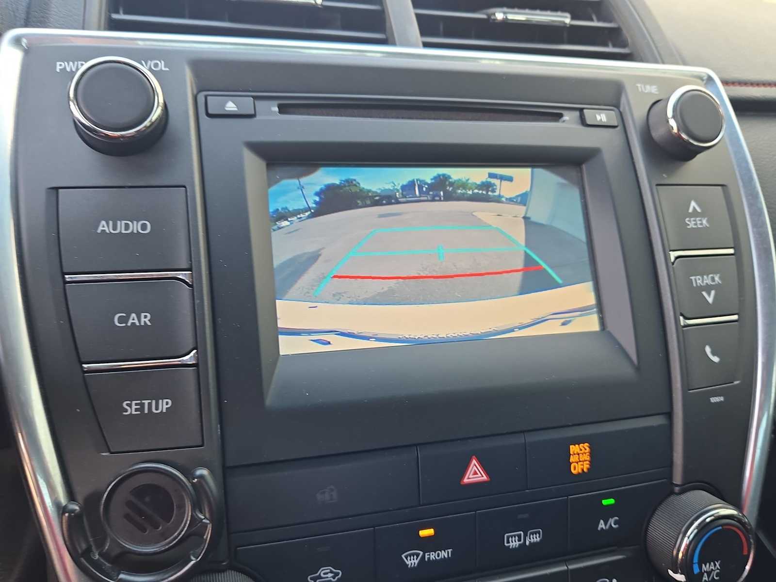 Thumbnail: 2017 Toyota Camry - 27