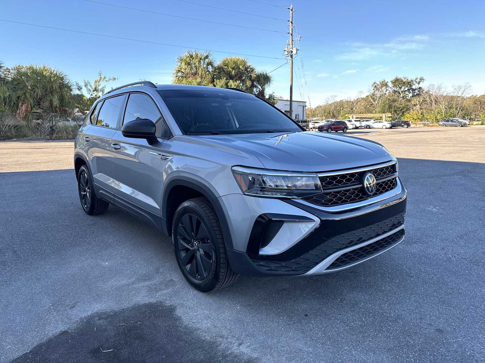 Thumbnail: 2024 Volkswagen Taos - 16