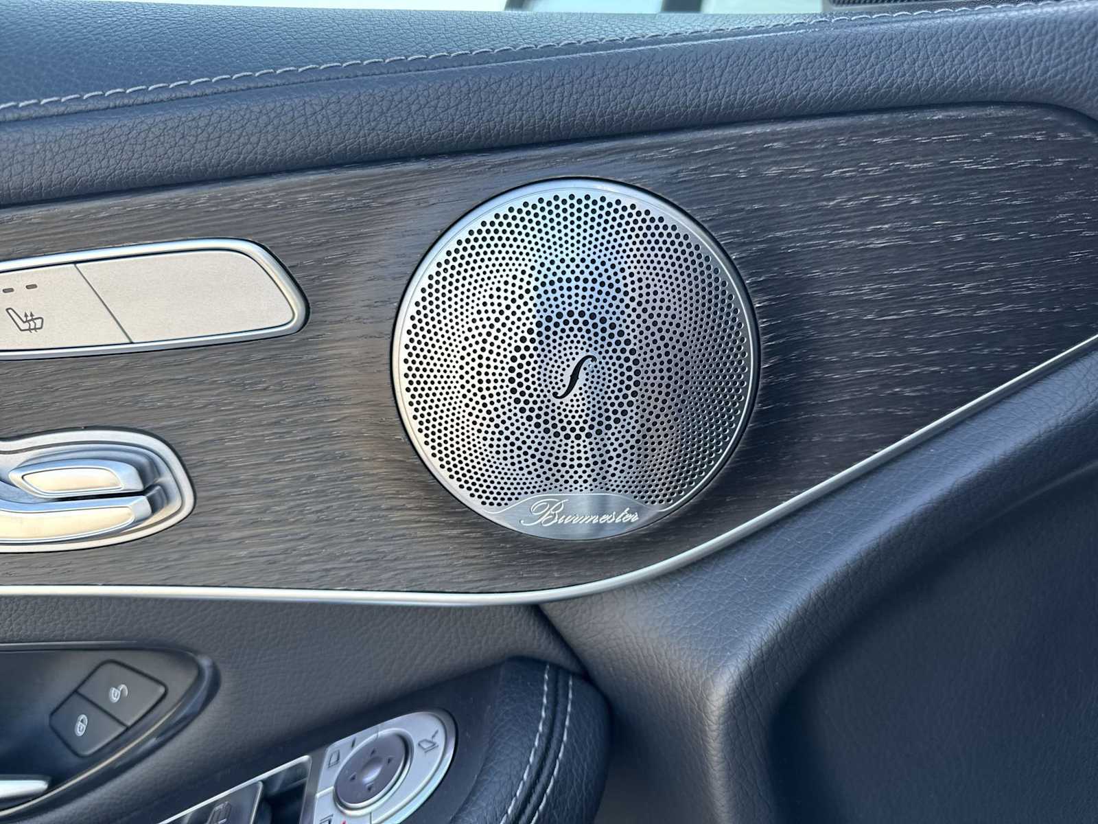 Thumbnail: 2020 Mercedes-Benz GLC - 28