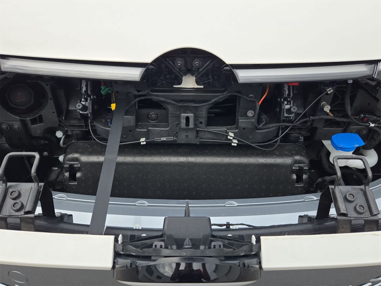 Thumbnail: 2025 Volkswagen ID.Buzz - 15