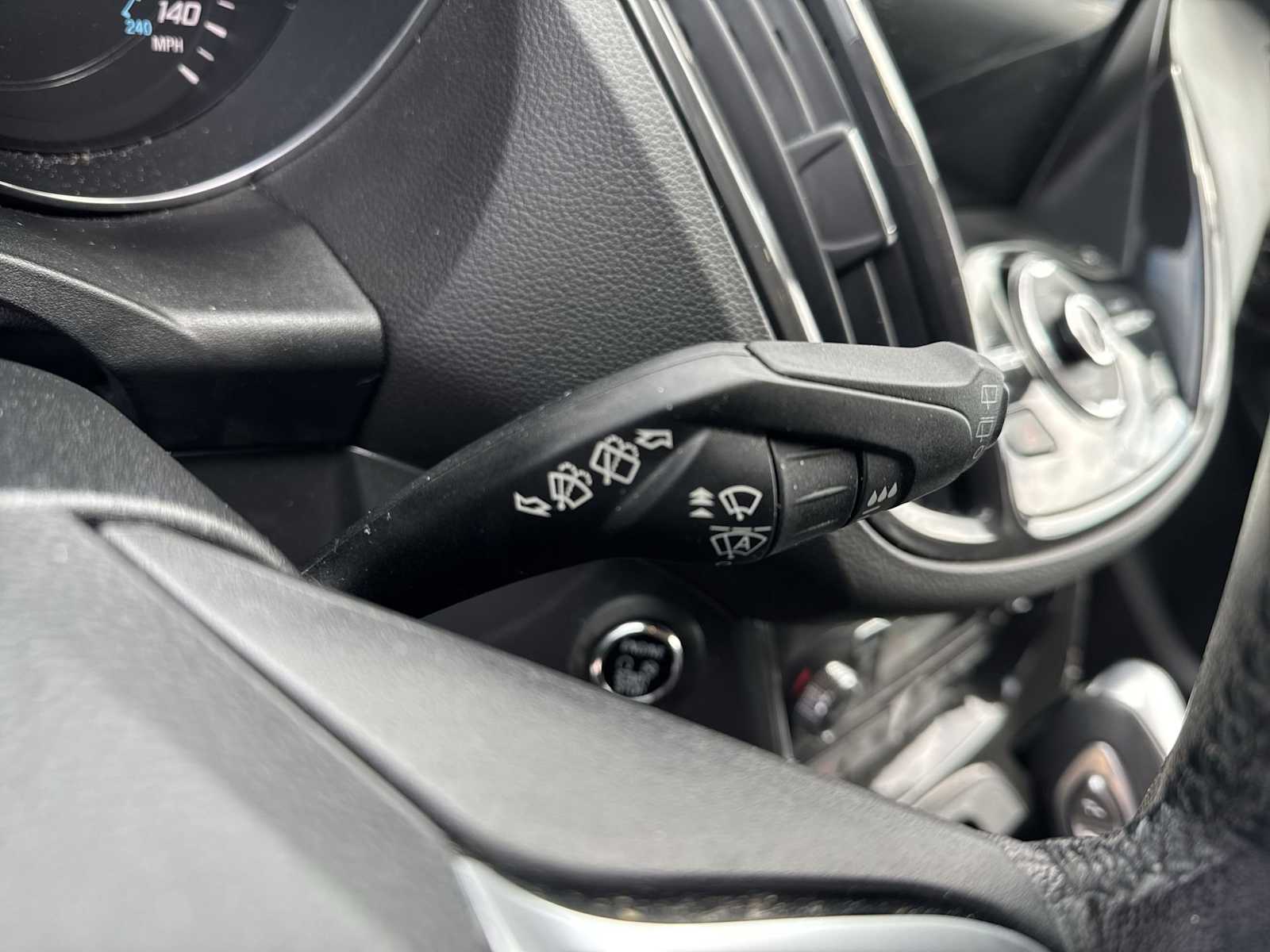 Thumbnail: 2016 Ford Escape - 26