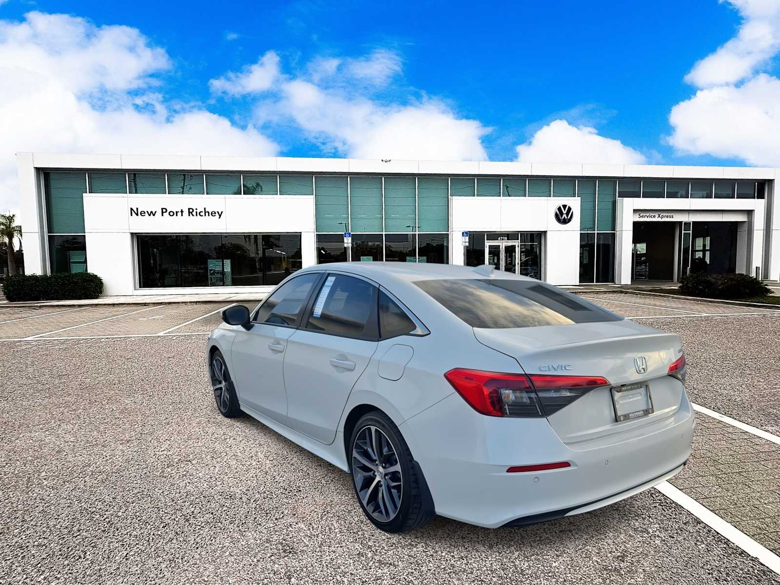 Thumbnail: 2023 Honda Civic - 6