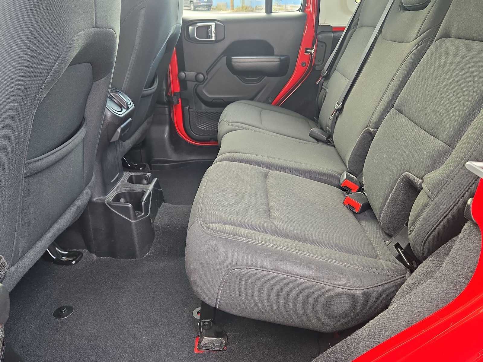 Thumbnail: 2021 Jeep Wrangler - 18