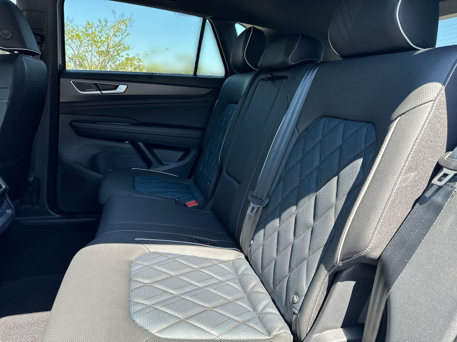 Thumbnail: 2026 Volkswagen Atlas - 18